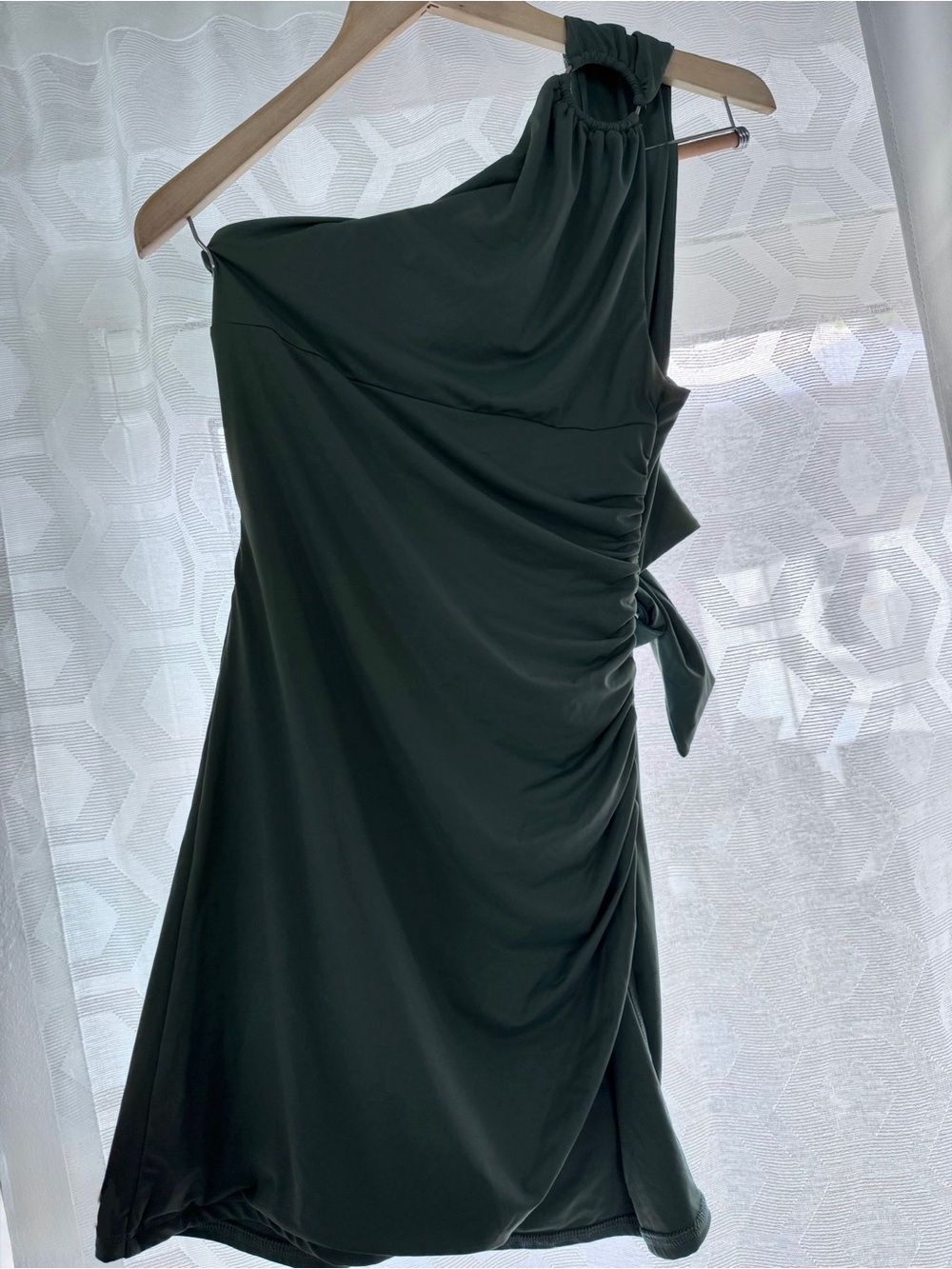 Lucy in the Sky One-Shoulder Dark Green Ruched Cocktail Dress
